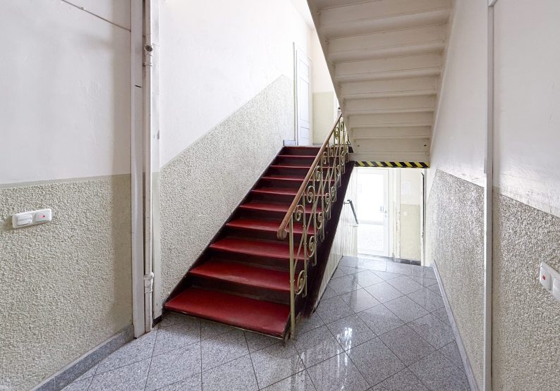 10 - Treppenhaus HH
