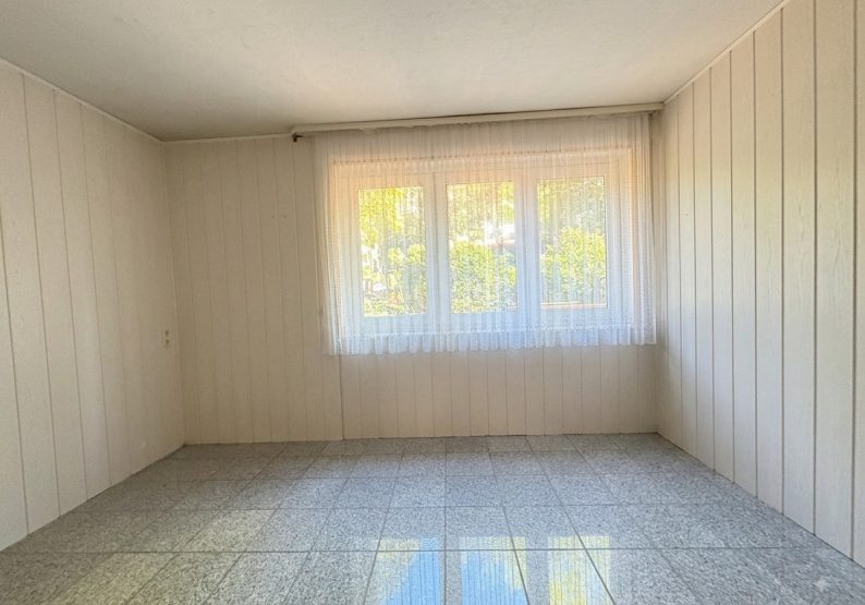 UG Zimmer neu